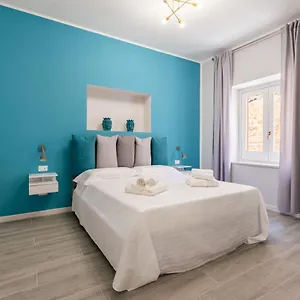 https://le-porte-del-kassaro.palermohotels.org